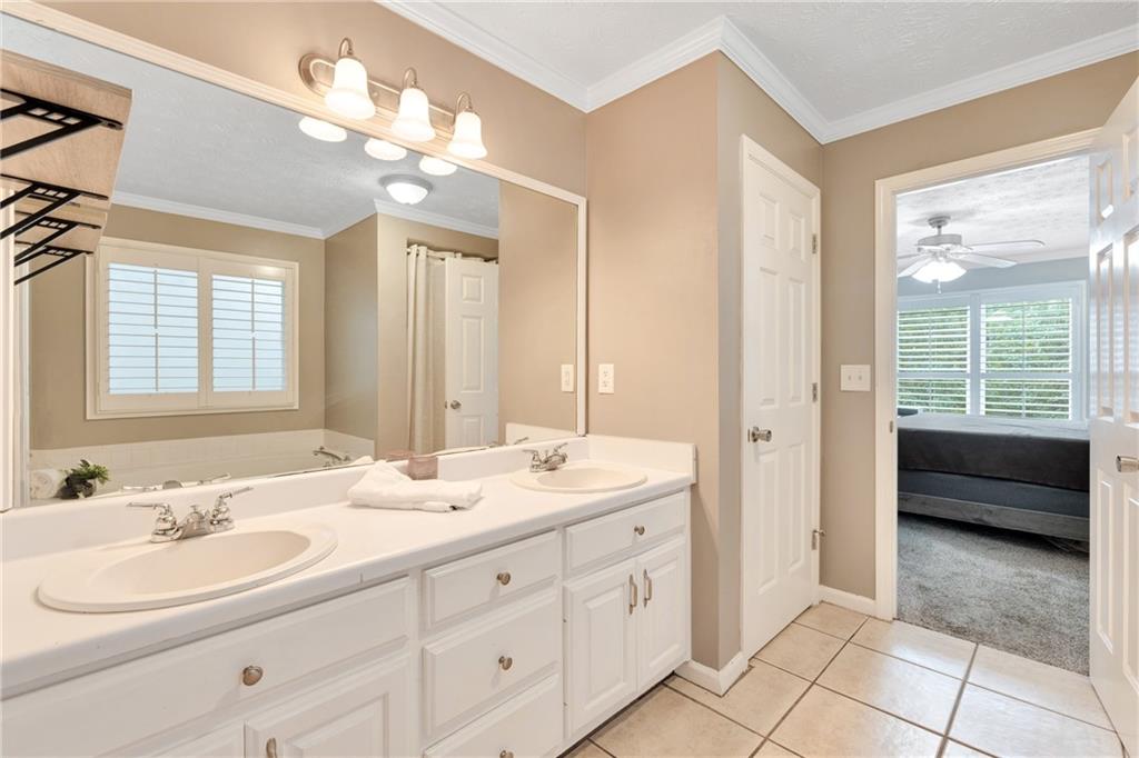 Lanier Country Club Estates - Residential