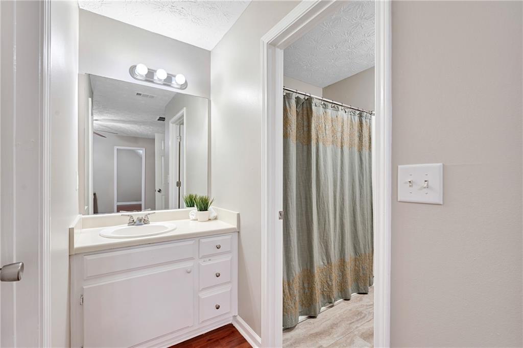 Lanier Country Club Estates - Residential