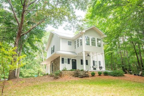 A home in Monticello