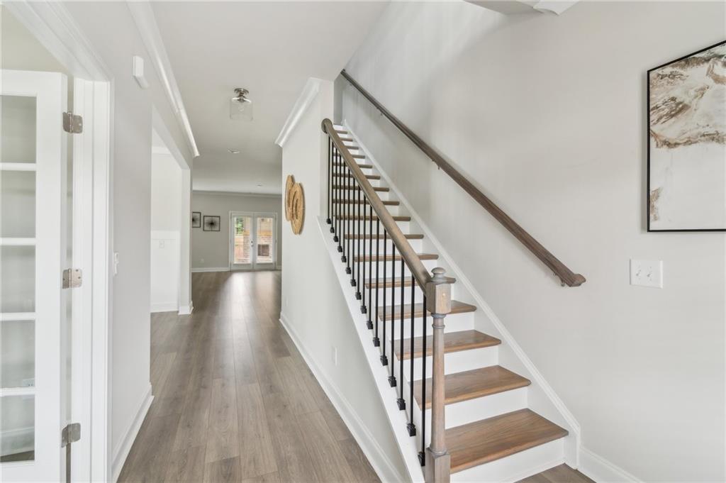 5547 Overview Drive