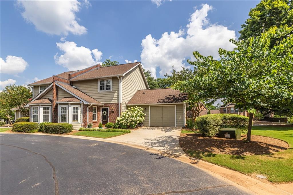 104 Powell Cove