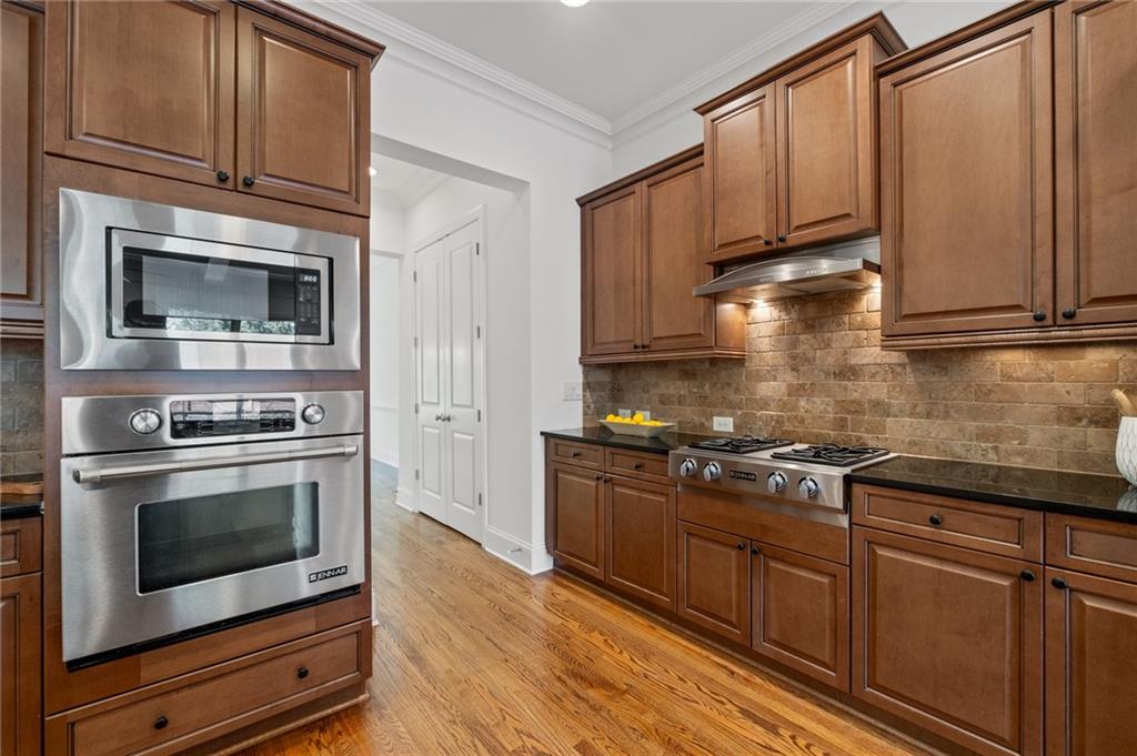 661 Lockton Place, Sandy Springs, Georgia image 11