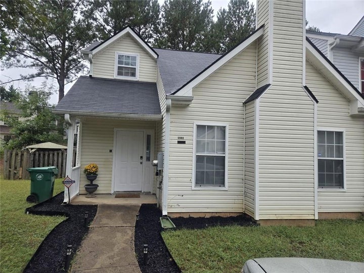 Photo 1 of 23 — 5980 Sherwood Trace, Lithonia, GA 30038