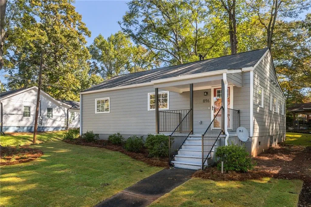 Atlanta, Georgia 30310, United States, 3 Bedrooms Bedrooms, ,2 BathroomsBathrooms,Residential,Active,37330