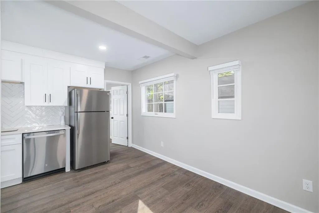 Atlanta, Georgia 30310, United States, 3 Bedrooms Bedrooms, ,2 BathroomsBathrooms,Residential,Active,37330