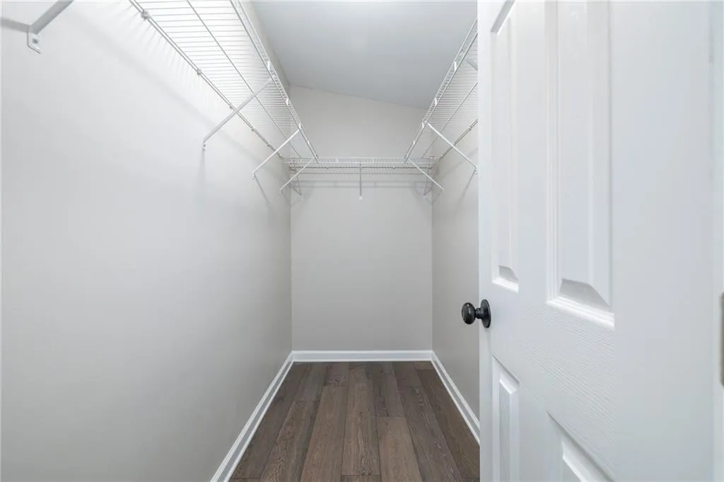 Atlanta, Georgia 30310, United States, 3 Bedrooms Bedrooms, ,2 BathroomsBathrooms,Residential,Active,37330