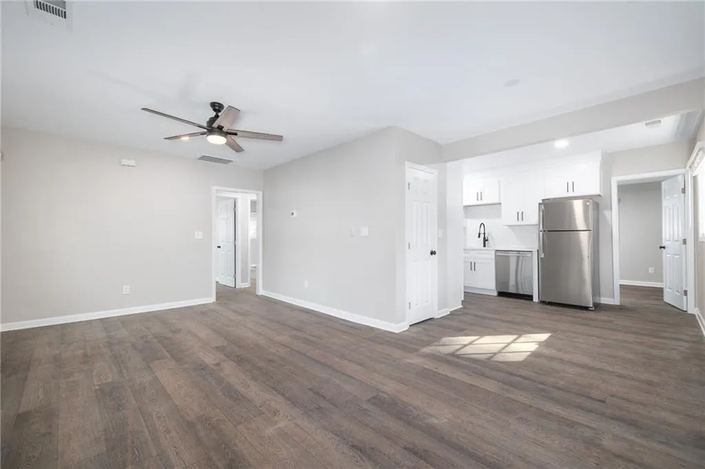 Atlanta, Georgia 30310, United States, 3 Bedrooms Bedrooms, ,2 BathroomsBathrooms,Residential,Active,37330