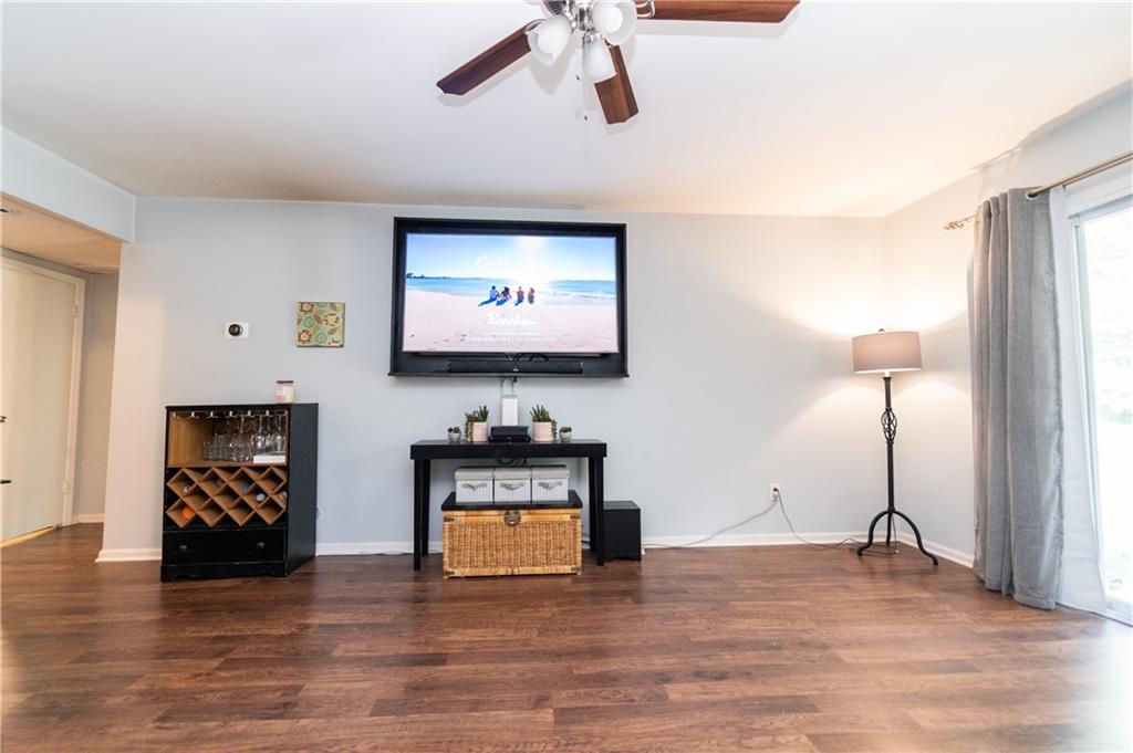 5400 Roswell Road K2