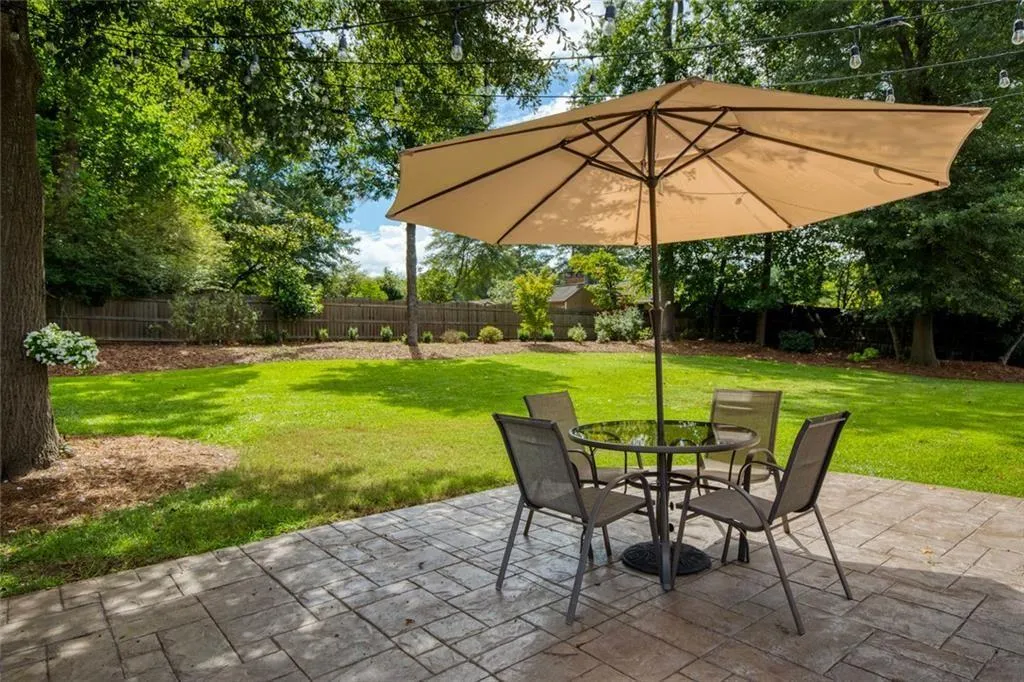 Smyrna, Georgia 30082, United States, 3 Bedrooms Bedrooms, ,3 BathroomsBathrooms,Residential,Active,197442