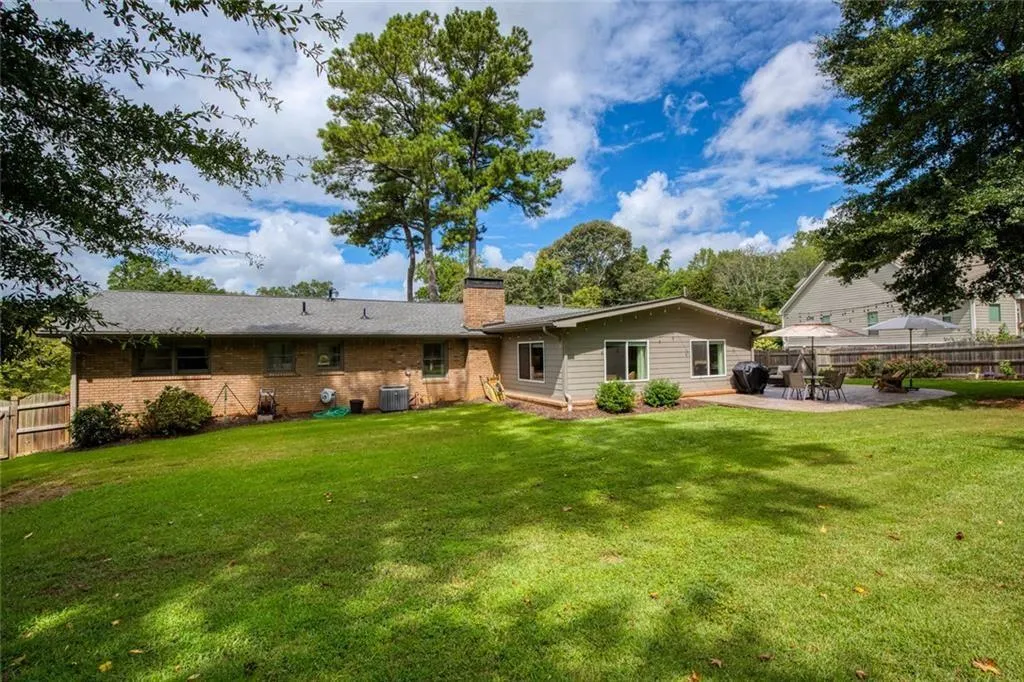 Smyrna, Georgia 30082, United States, 3 Bedrooms Bedrooms, ,3 BathroomsBathrooms,Residential,Active,197442