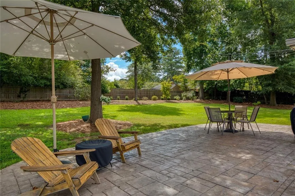 Smyrna, Georgia 30082, United States, 3 Bedrooms Bedrooms, ,3 BathroomsBathrooms,Residential,Active,197442