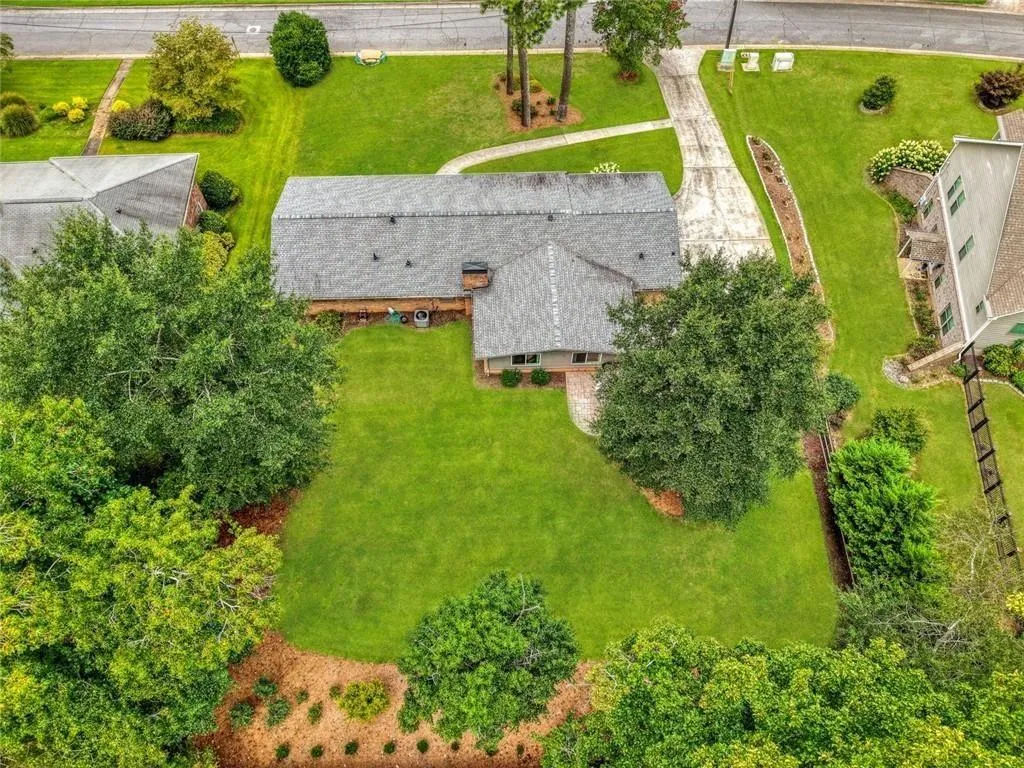 Smyrna, Georgia 30082, United States, 3 Bedrooms Bedrooms, ,3 BathroomsBathrooms,Residential,Active,197442