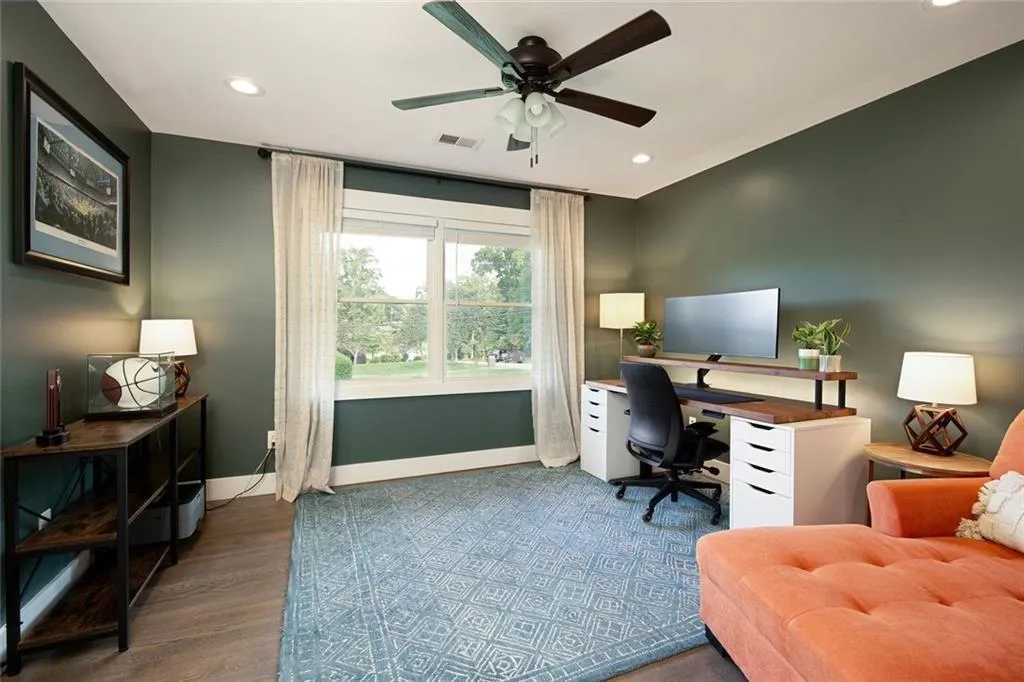 Smyrna, Georgia 30082, United States, 3 Bedrooms Bedrooms, ,3 BathroomsBathrooms,Residential,Active,197442