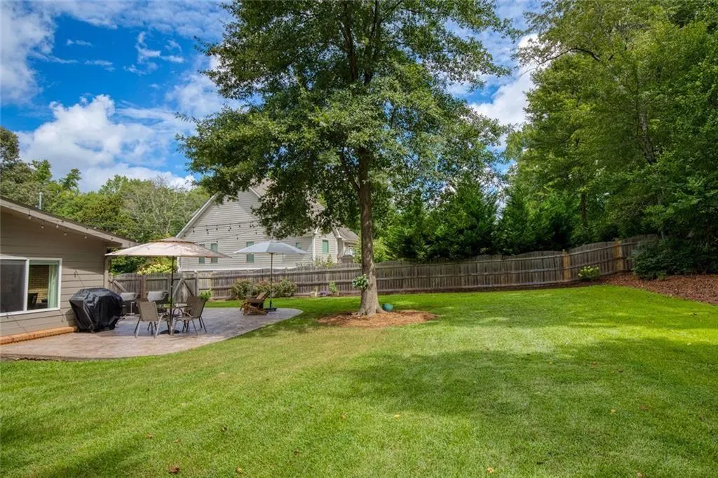 Smyrna, Georgia 30082, United States, 3 Bedrooms Bedrooms, ,3 BathroomsBathrooms,Residential,Active,197442