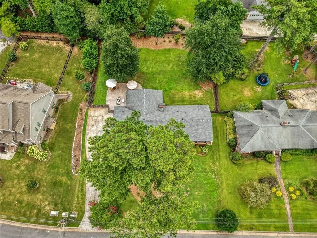 Smyrna, Georgia 30082, United States, 3 Bedrooms Bedrooms, ,3 BathroomsBathrooms,Residential,Active,197442