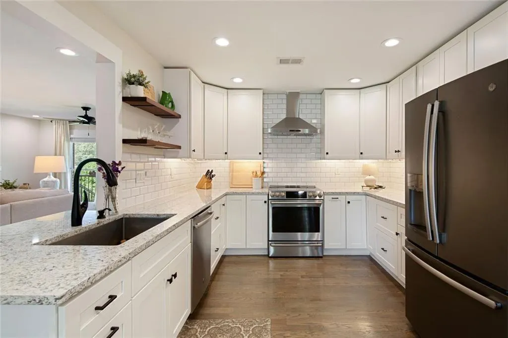 Smyrna, Georgia 30082, United States, 3 Bedrooms Bedrooms, ,3 BathroomsBathrooms,Residential,Active,197442