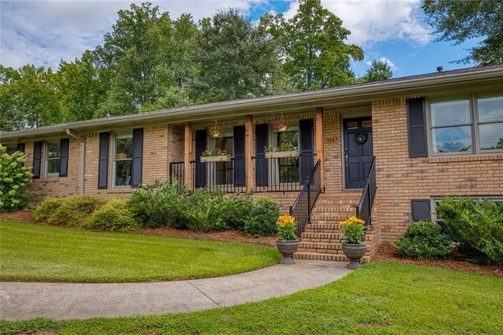 Smyrna, Georgia 30082, United States, 3 Bedrooms Bedrooms, ,3 BathroomsBathrooms,Residential,Active,197442