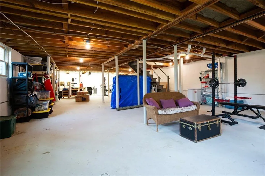 Smyrna, Georgia 30082, United States, 3 Bedrooms Bedrooms, ,3 BathroomsBathrooms,Residential,Active,197442