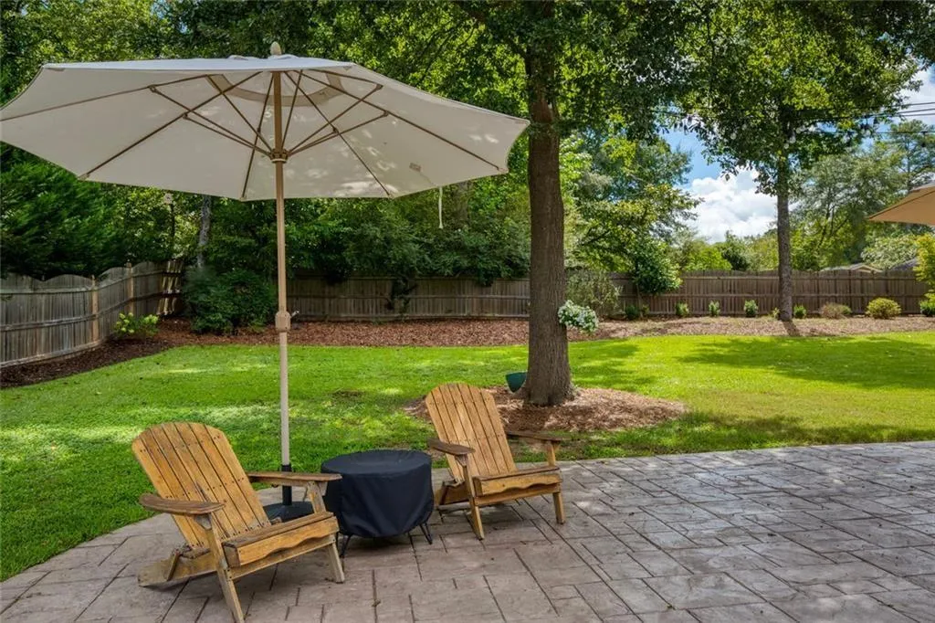 Smyrna, Georgia 30082, United States, 3 Bedrooms Bedrooms, ,3 BathroomsBathrooms,Residential,Active,197442