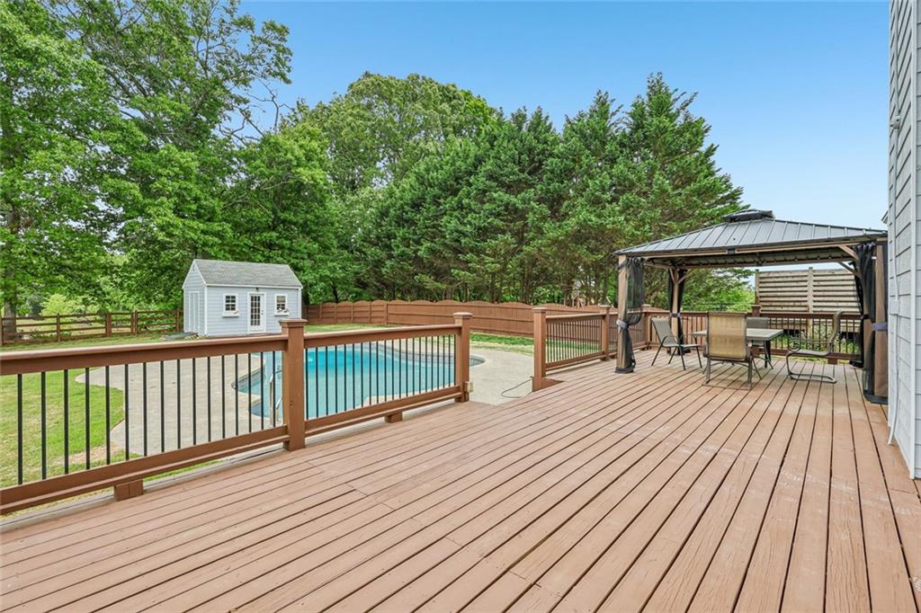 7125 Creek Ridge