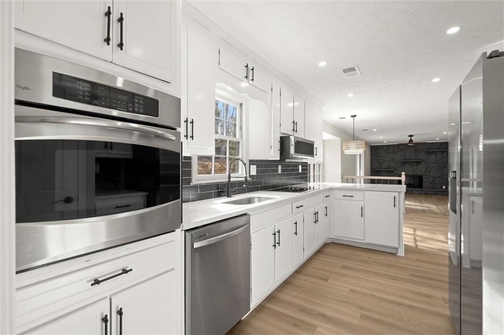 5427 Fieldgreen Drive, Stone Mountain, Georgia image 6