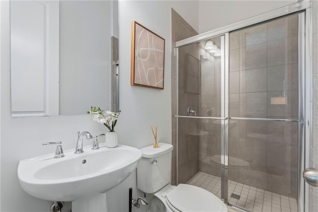 3933 Danube Lane 224