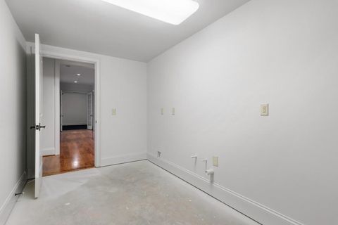 listing image 57