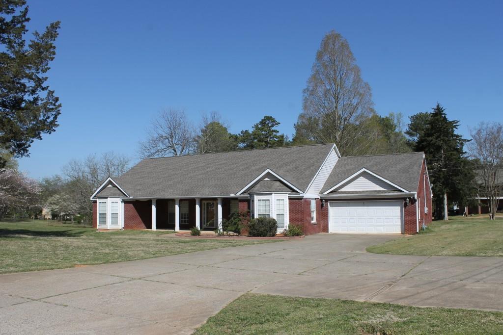 2850 S Waterworks Road, Buford, Georgia image 1