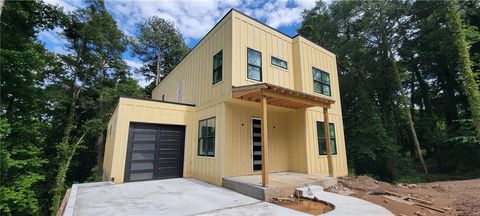 2918 Level Ridge Road Atlanta GA 30354