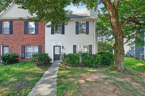 Townhouse For Sale - 3104 Morningside Park Court<br/> Johns Creek, GA 30022