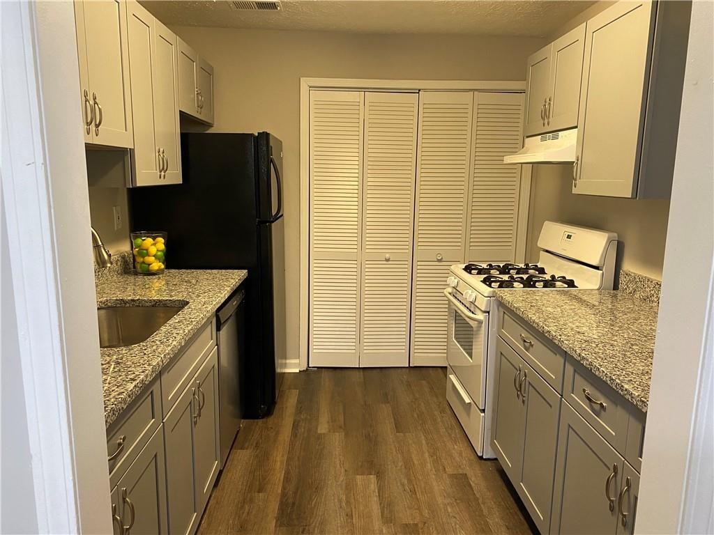 St Agustine Place - Residential Lease