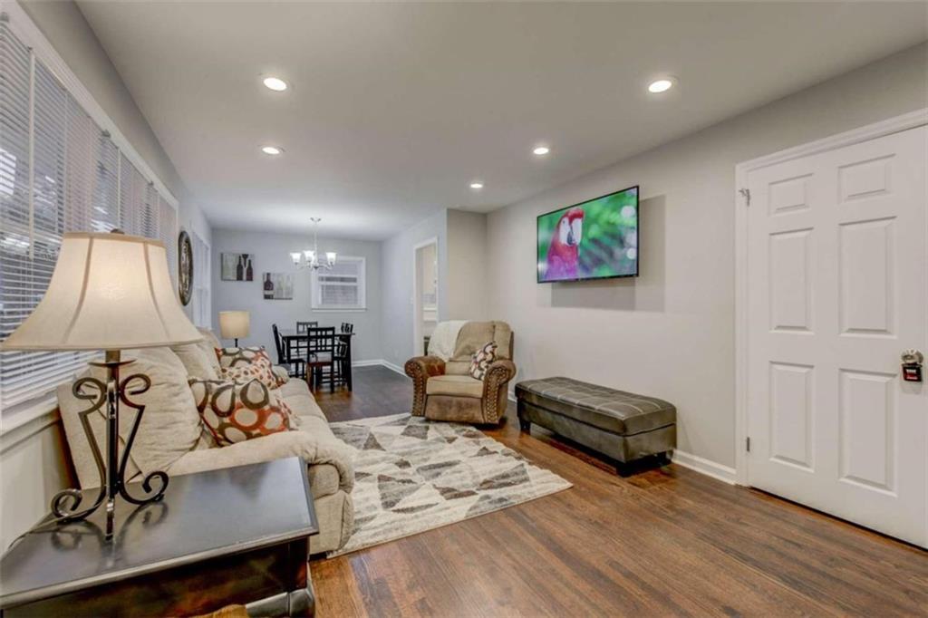 3041 Pasadena Drive