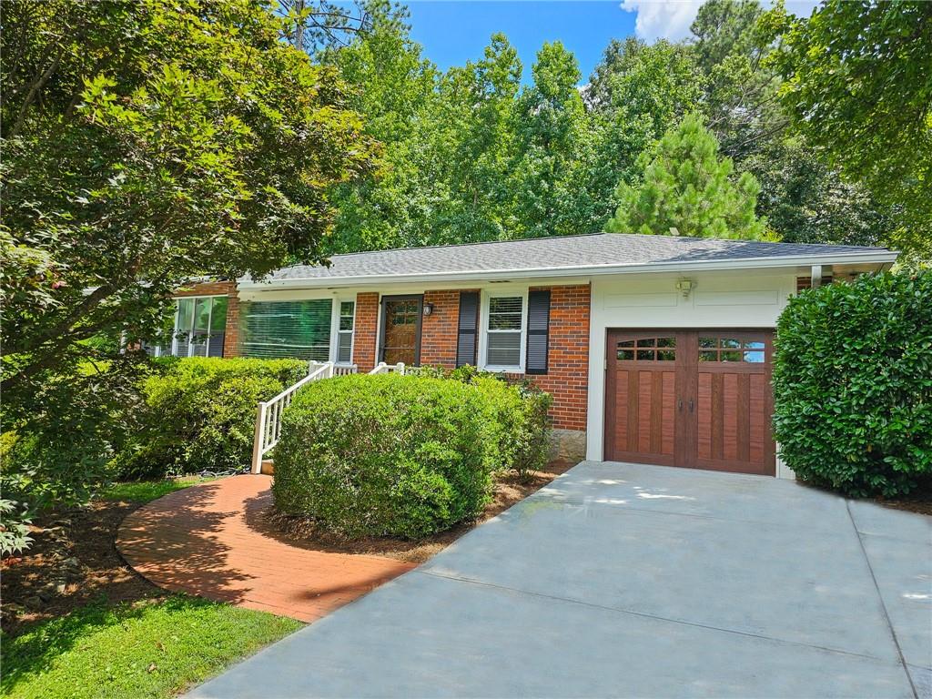 2461 Woodridge Drive