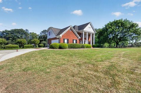 Homes For Sale - 3715 Ridge Road<br/> Buford, GA 30519