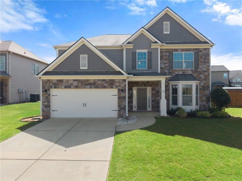 Homes For Sale - 3810 Corbell Court<br/> Cumming, GA 30040