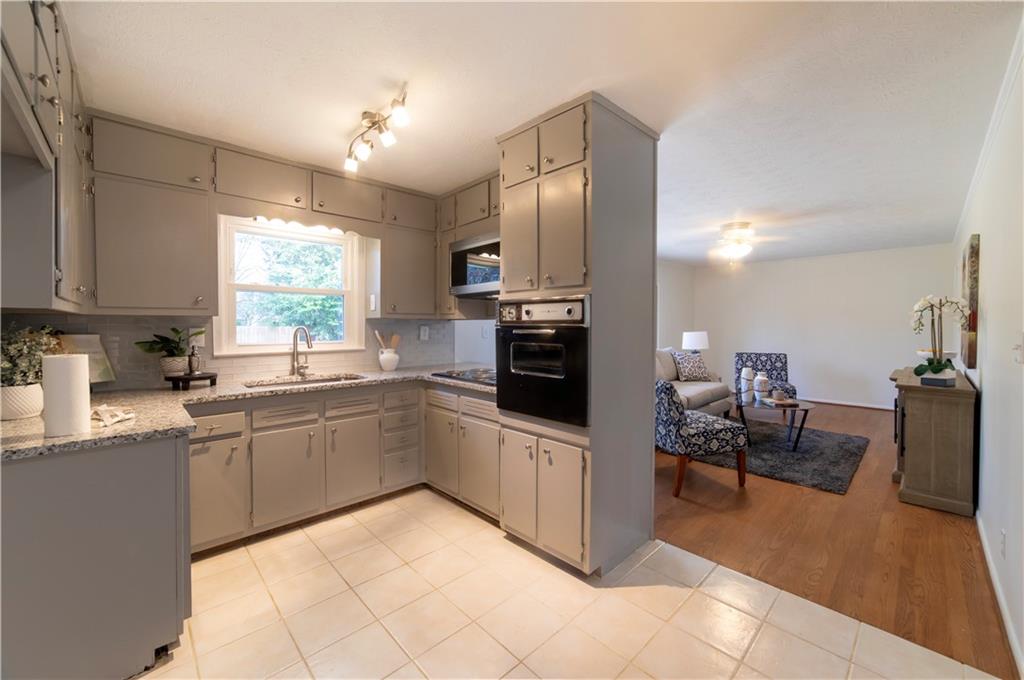 4149 Indian Lake Circle