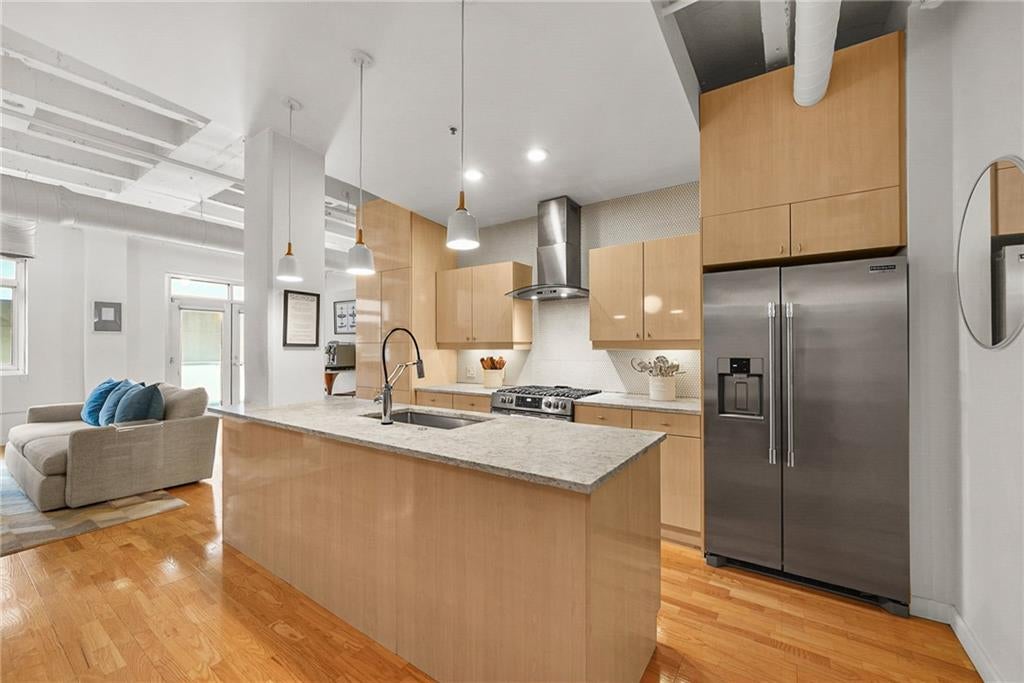 805 Peachtree Street NE 107