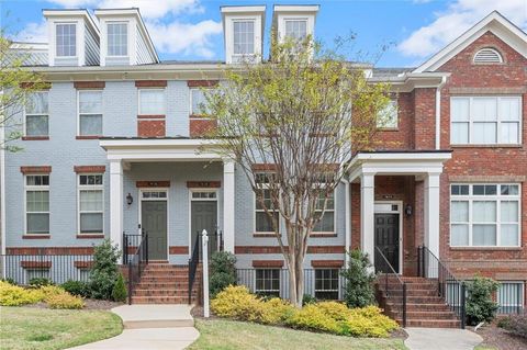 Townhouse For Sale - 7640 Willoughby Court<br/> Forsyth County, Alpharetta, GA 30005