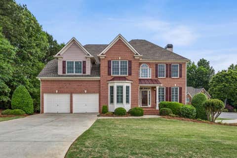 Homes For Sale - 2003 Haydenbrook Drive<br/> Acworth, GA 30101