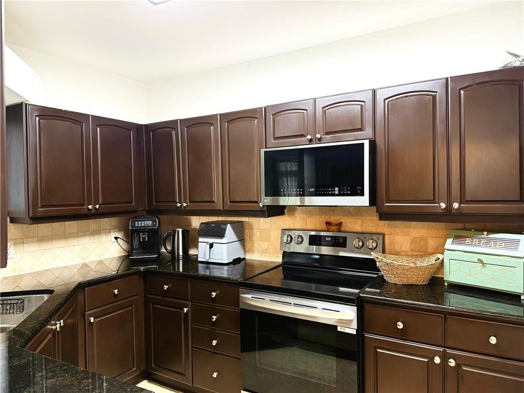 3334 Peachtree Road NE 1505