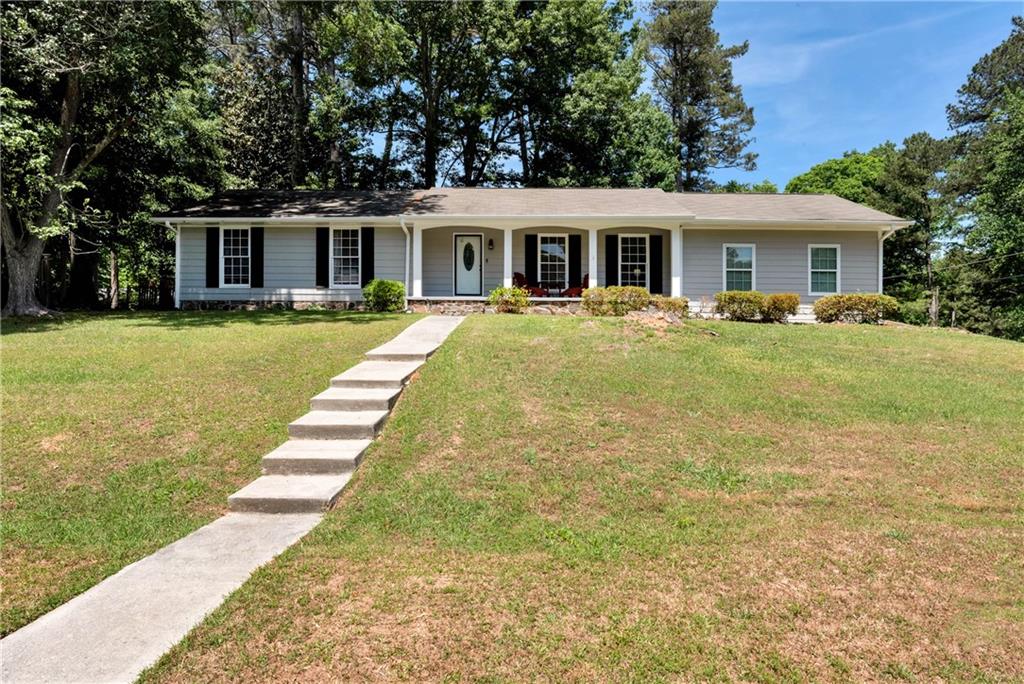 1847 Oak Ridge Lane
