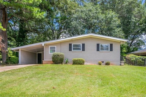 Photo of 2460 Tyler Way, Decatur, GA 30032 (MLS # 7778436)