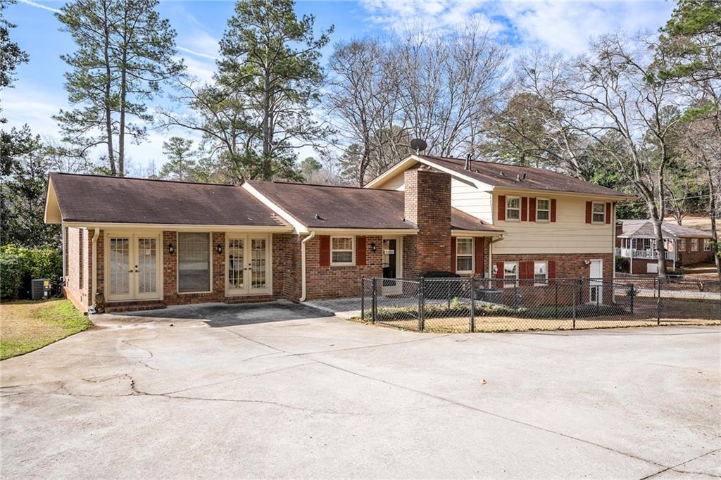 7121 Forest Drive, Covington, Georgia image 4