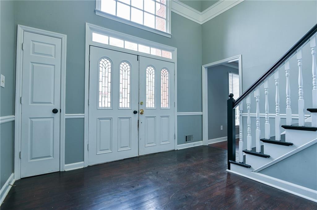 1810 Talbot Court