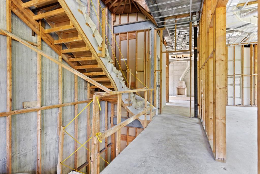 2288 Peachtree Road NW 13