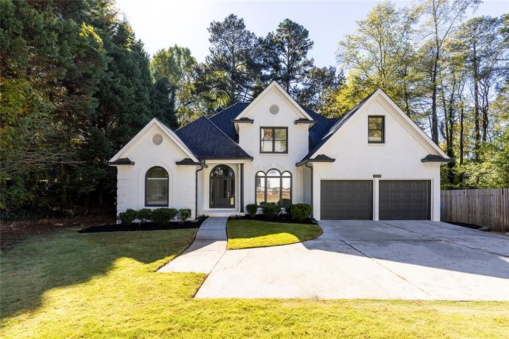 Photo of 5825 Mitchell Road NW, Atlanta, GA 30328 (MLS # 7704485)