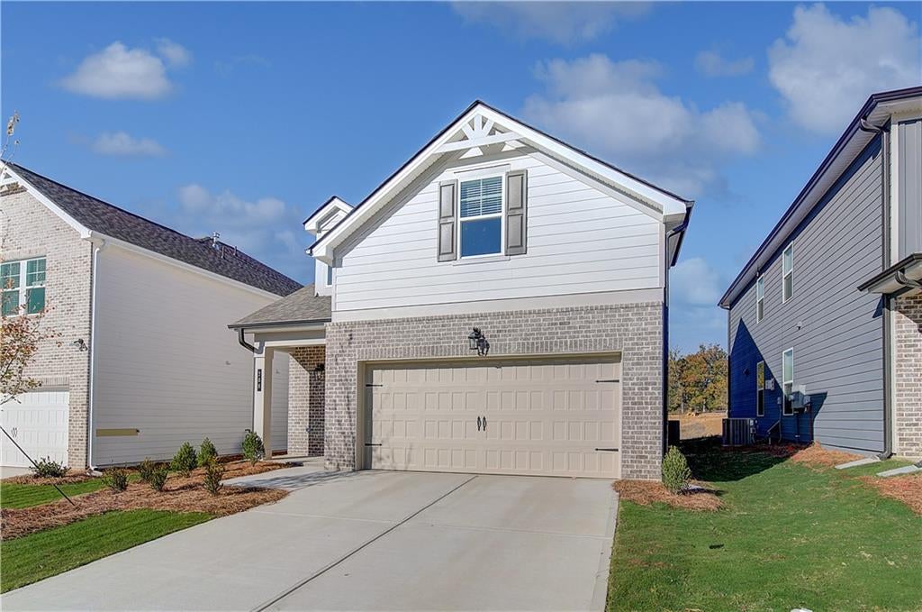 332 Bedford Trace