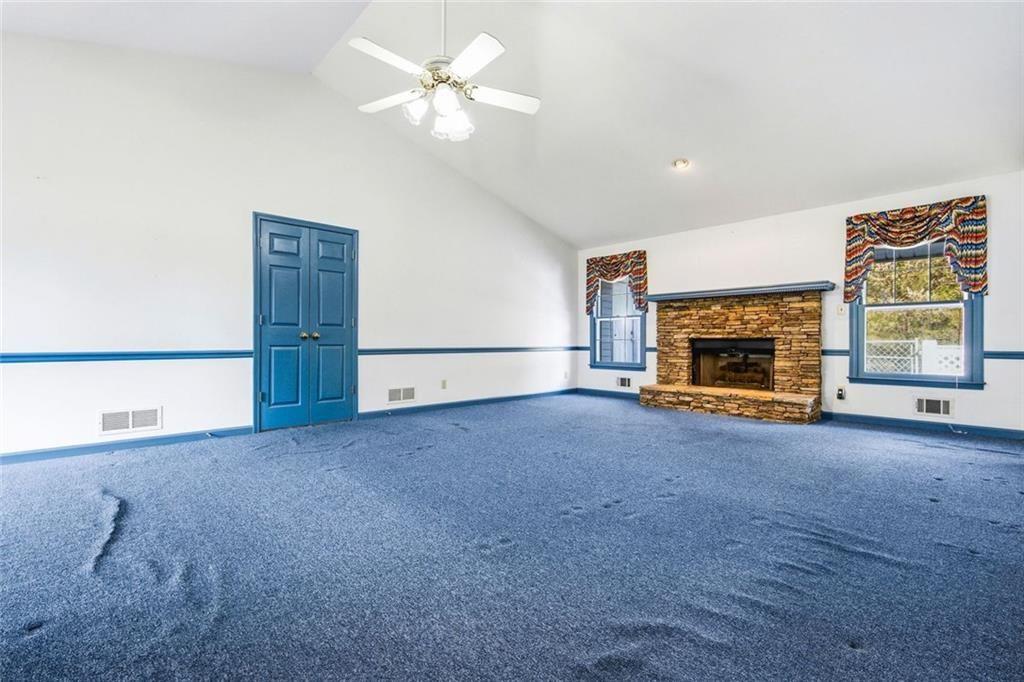 808 Chestnut Hill Road SW