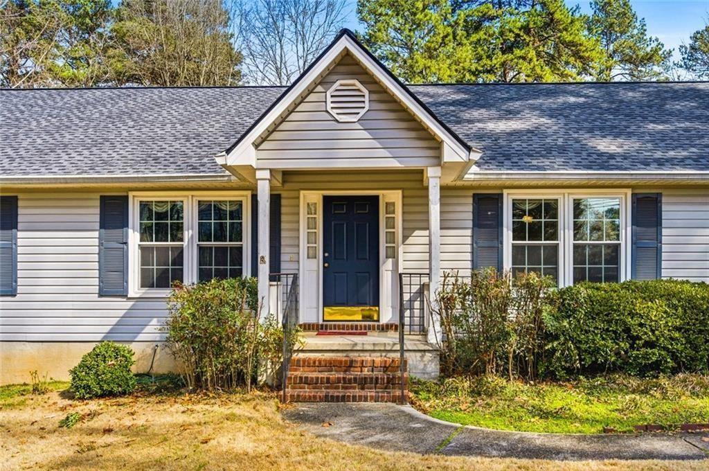 808 Chestnut Hill Road SW