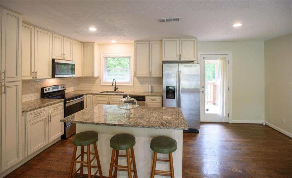 3267 Donnebrook Lane